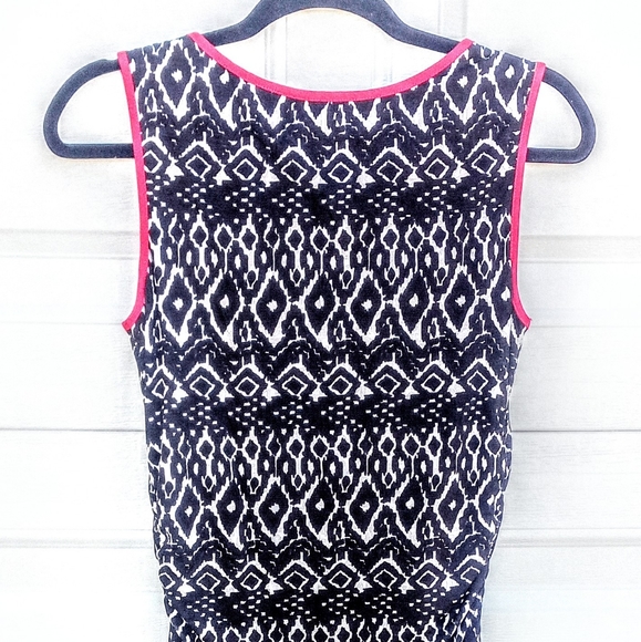 Chelsea & Violet Sleeveless Dress- Small NWT - Picture 4 of 7